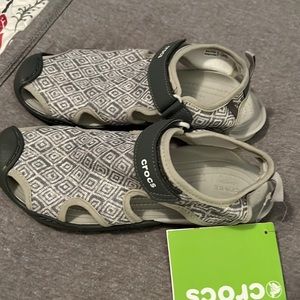 crocs sandals